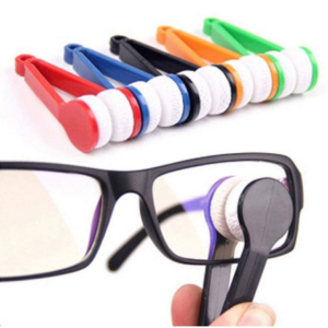 Tanna Enterprise Microfiber Portable Eyeglass Spectacles Sunglass Lens Cleaner Brush Clip Specs Cleaning Tool With Key Hole Microfiber Cloth Handle Reading Glasses with Keyring (Multi Color) Pack Of 3 Pcs
